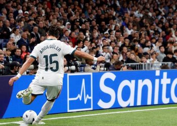 Milli futbolcu Arda Güler'den jeneriklik gol