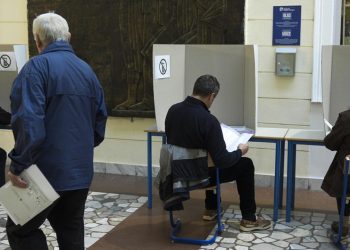 Bosna Hersek'teki genel seçimde oy verme işlemi başladı