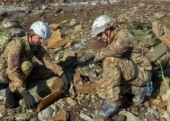 Buzullar eridi, altından Birinci Dünya Savaşı dönemine ait 250 mühimmat çıktı