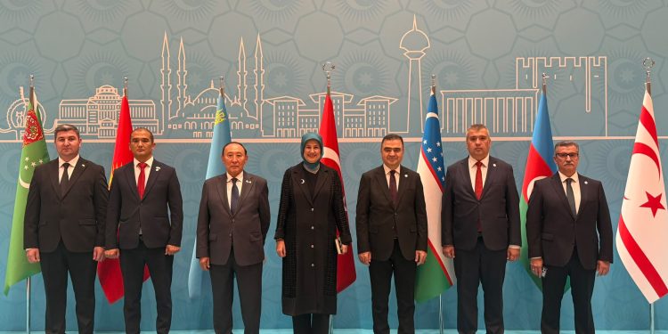Kıbrıs Türk Kızılay, Turkic Red Network Başkanlar Konseyi toplantısına katıldı