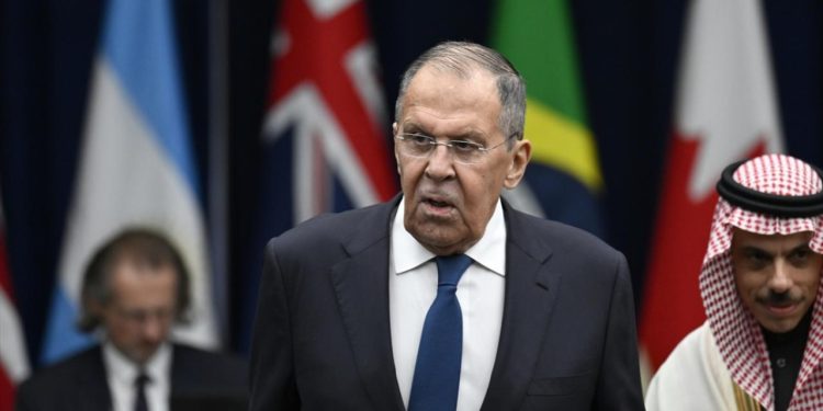 Lavrov krizi G20 aile fotoğrafını iptal ettirdi