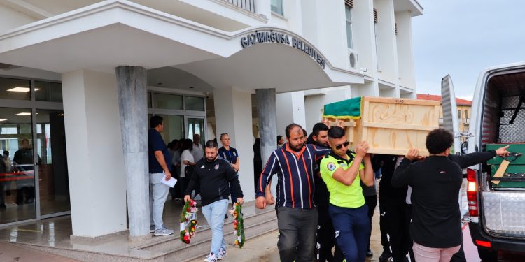 Vefat eden mimar Aysel Alihan için GMB’de veda töreni düzenlendi