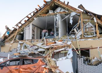 Ukrayna: Rusya'nın Zaporijya kentine düzenlediği saldırıda 8 kişi öldü