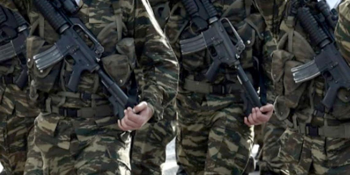 Yunanistan'da eski asker ordunun boru hattından 300 bin litre petrol çaldı